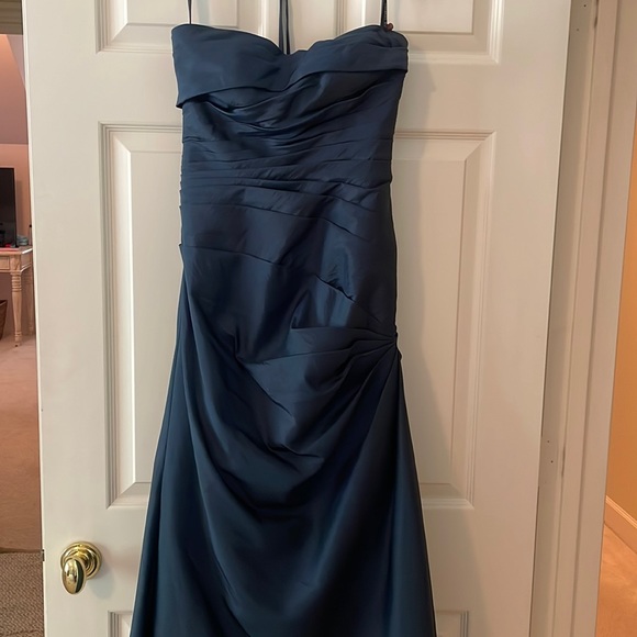 Bill Levkoff Dresses & Skirts - Bill Levkoff Strapless Navy Blue Long Dress size 6